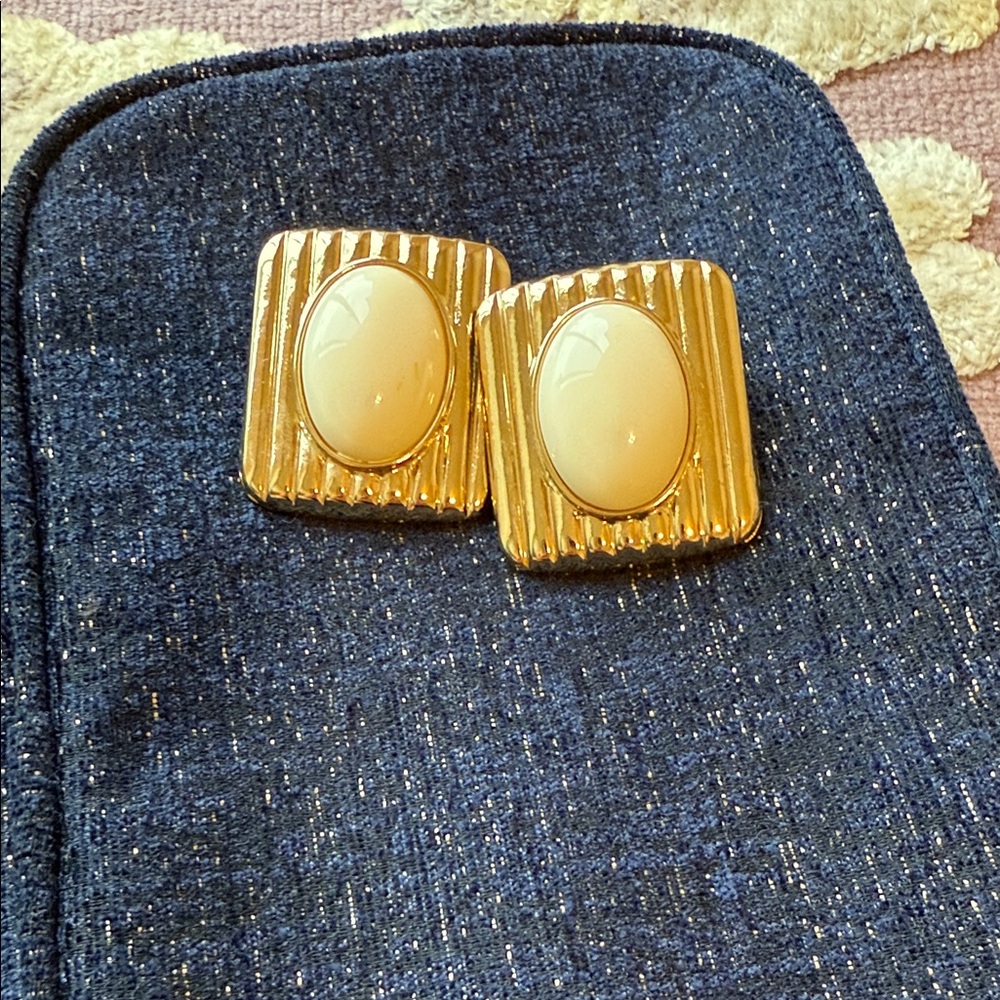 Anthropologie Gold and Cream Hair Clips